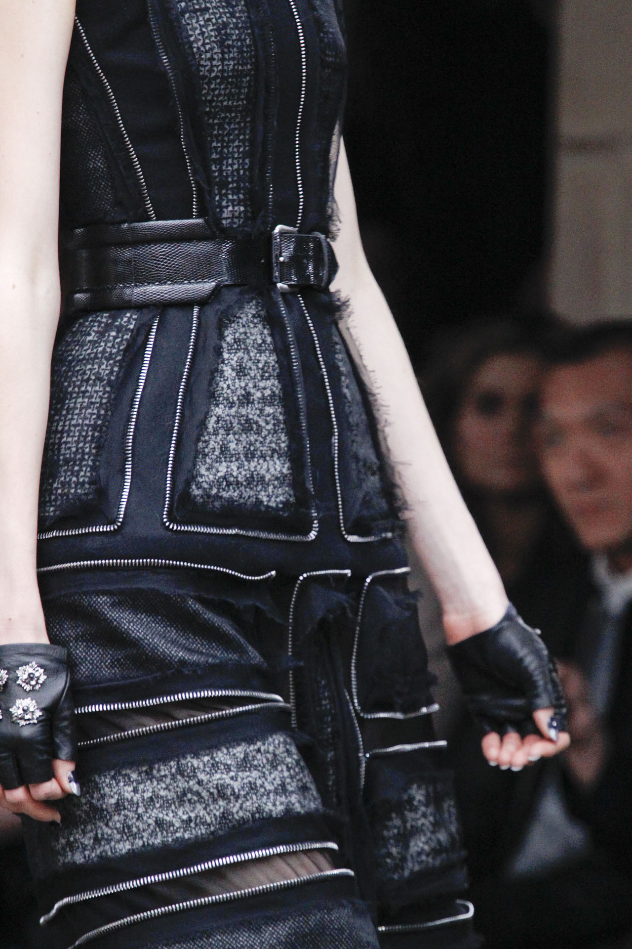 Alexander McQueen 2011ﶬϸڸͼƬ