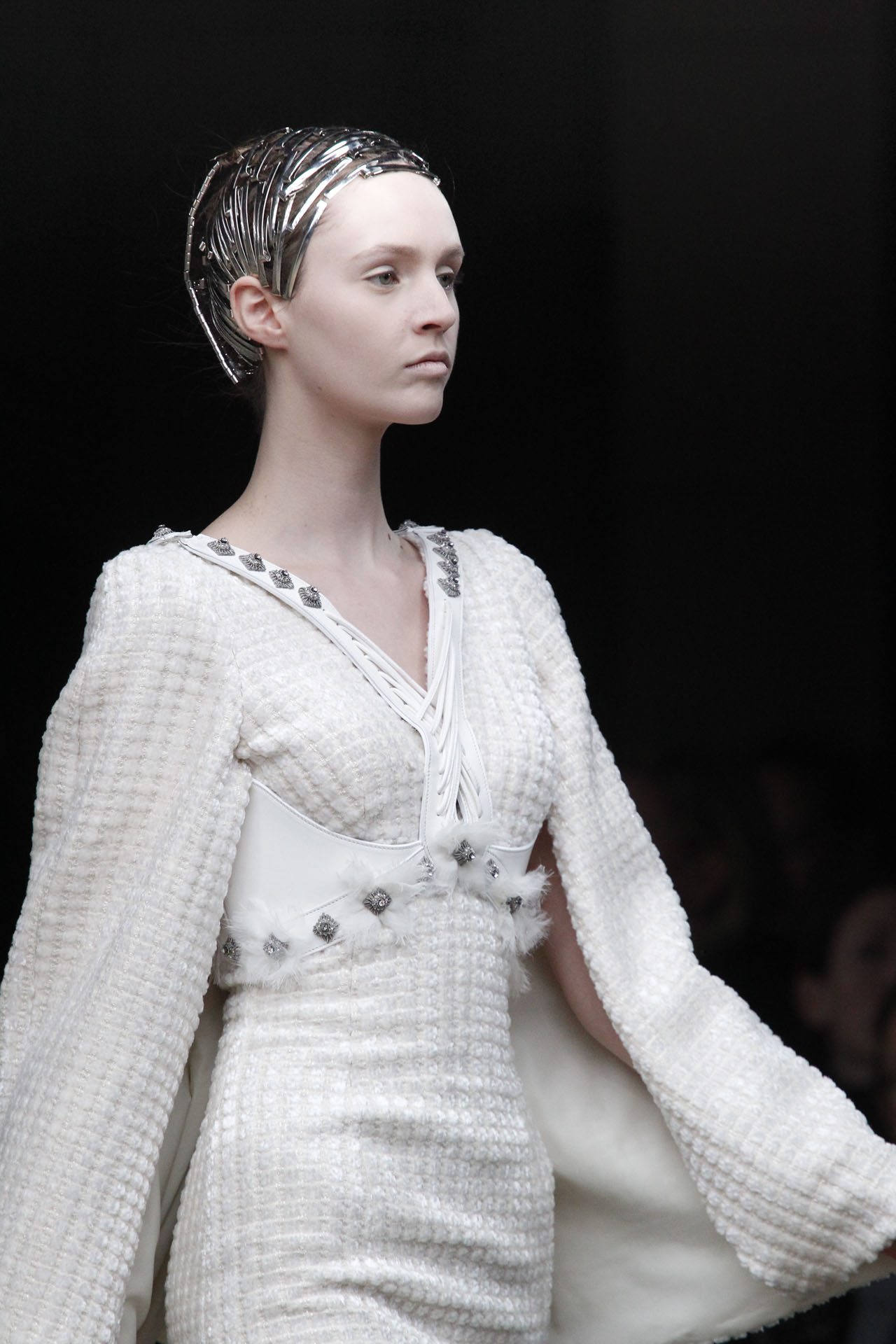 Alexander McQueen 2011ﶬϸڸͼƬ