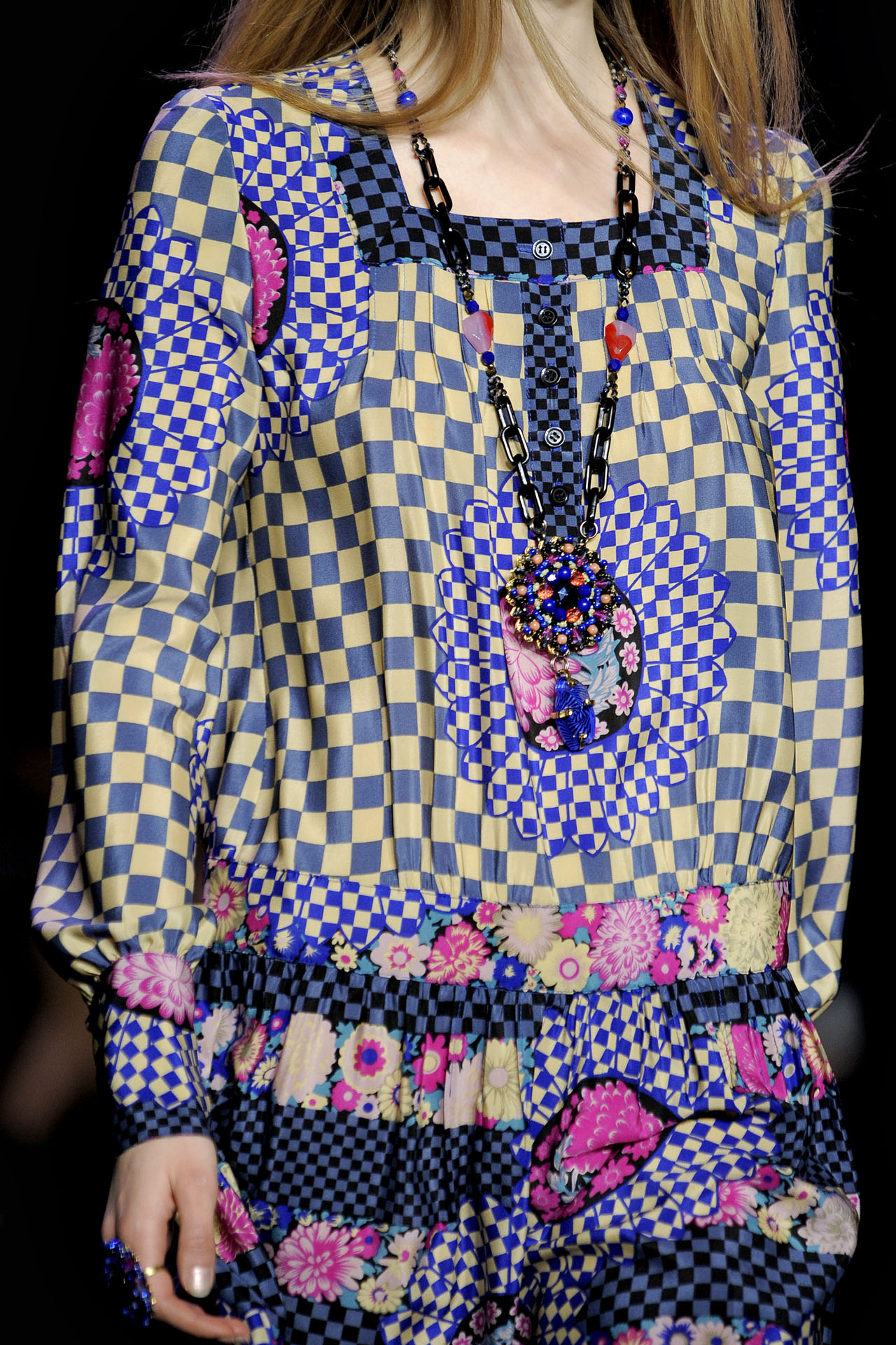 Anna Sui 2011ﶬϸڸͼƬ