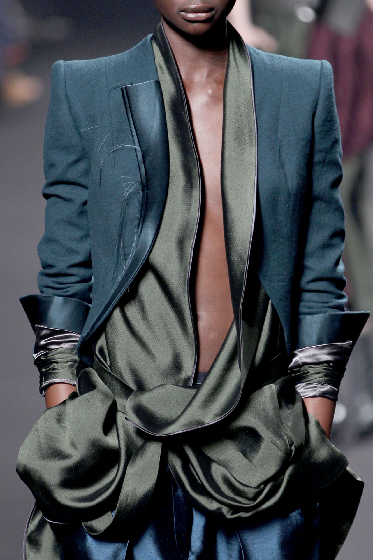 Haider Ackermann 2011ﶬϸڸͼƬ