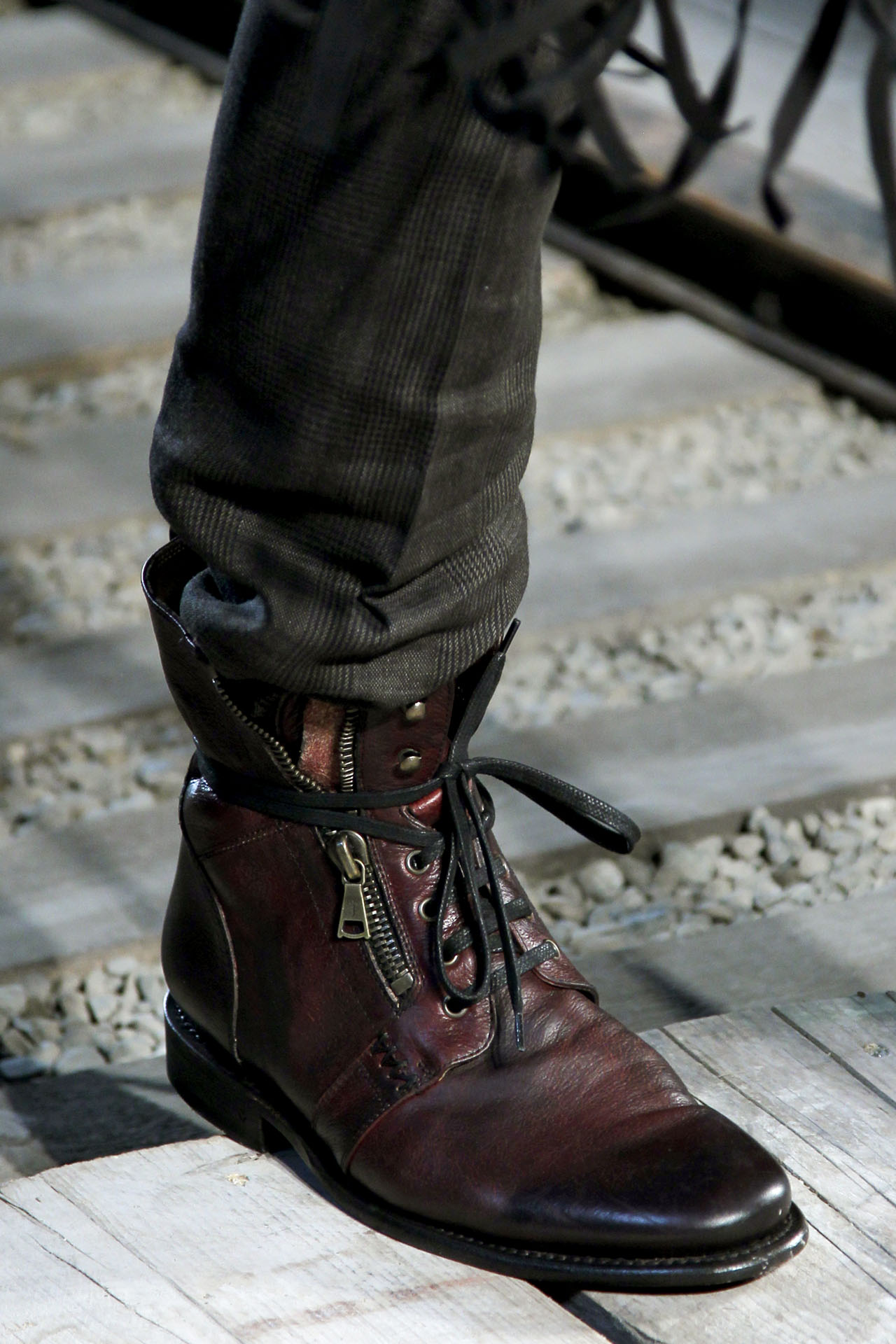 John Varvatos 2011ﶬϸڸͼƬ