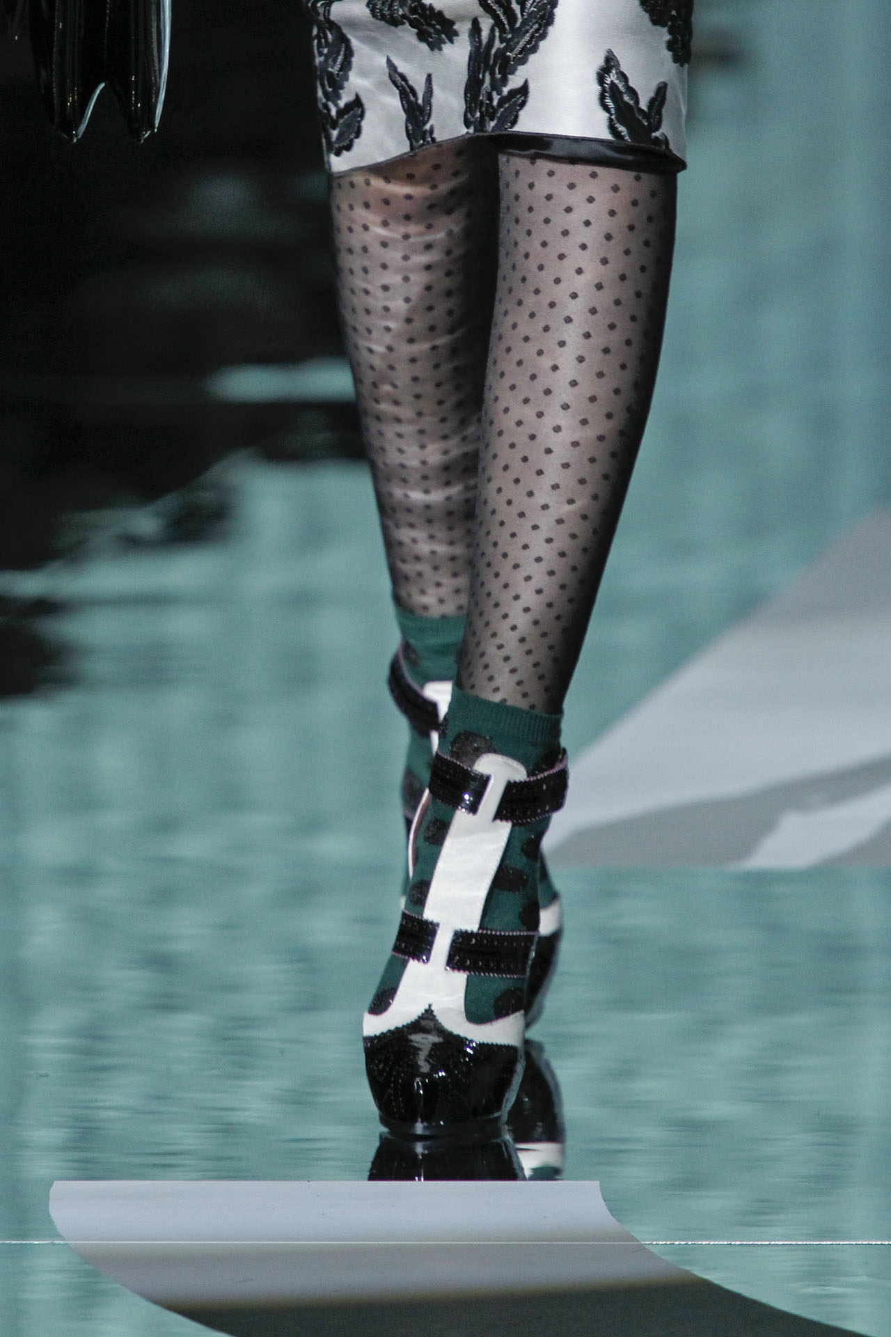 Marc Jacobs 2011ﶬϸڸͼƬ