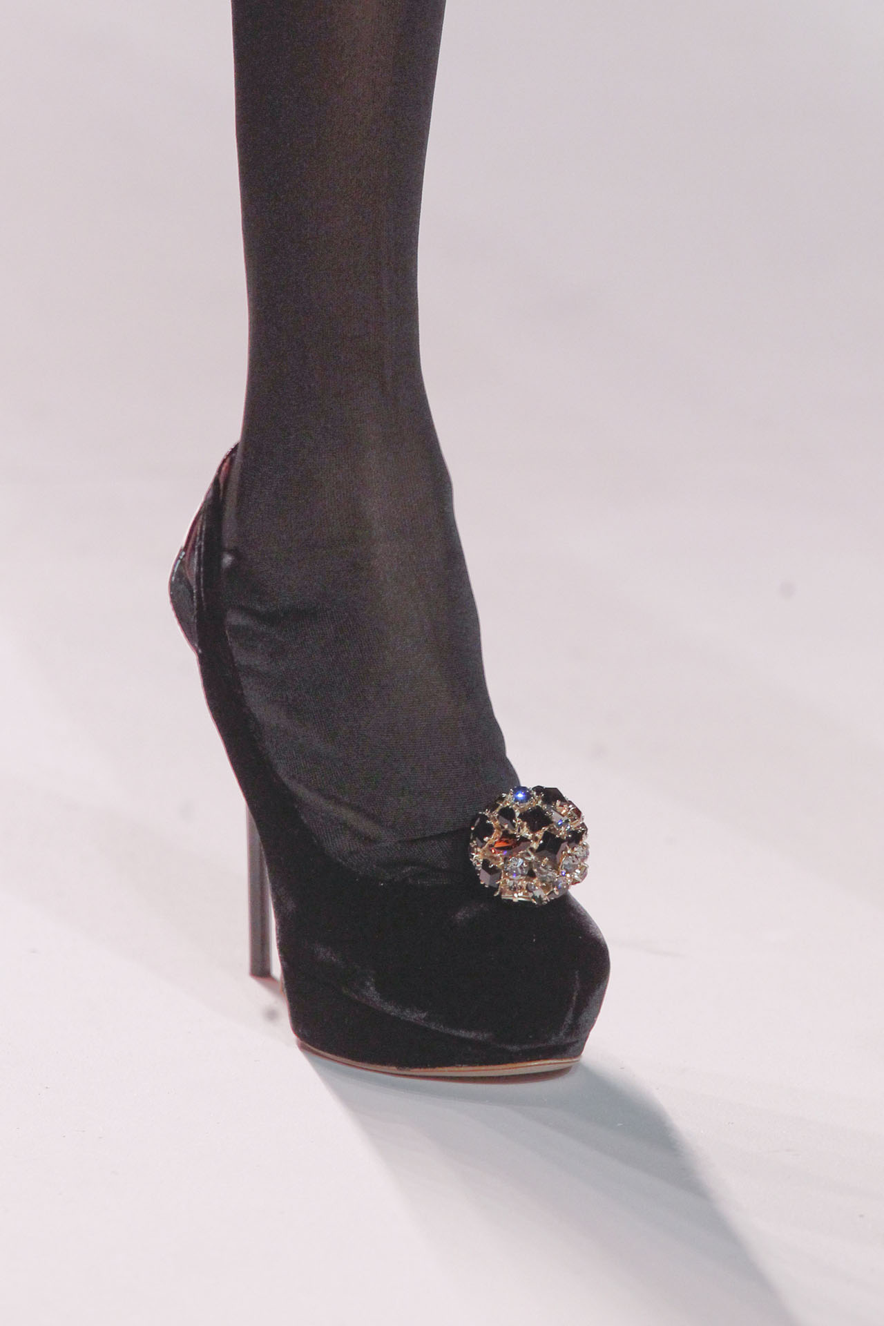 Nina Ricci 2011ﶬϸڸͼƬ