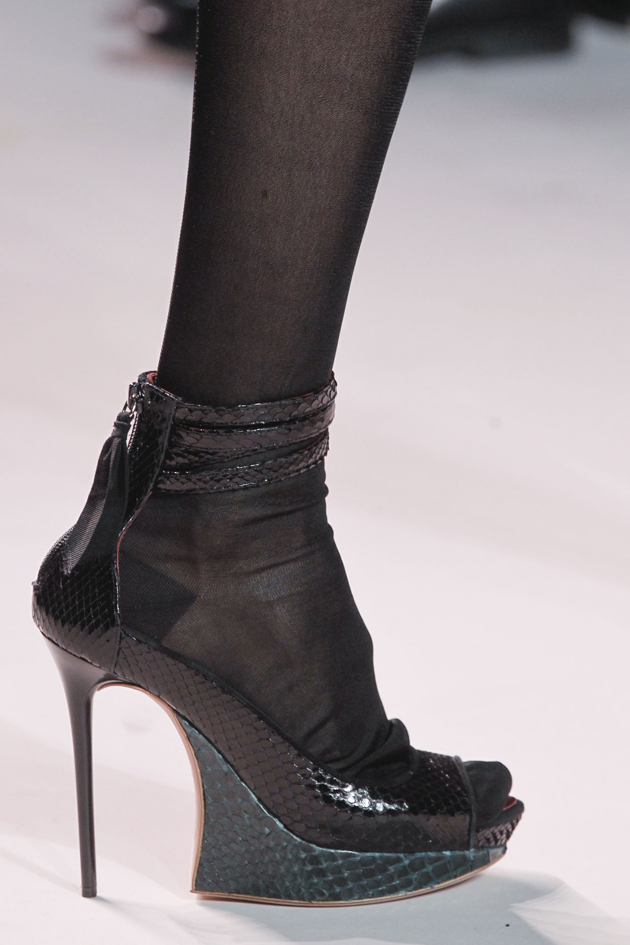 Nina Ricci 2011ﶬϸڸͼƬ