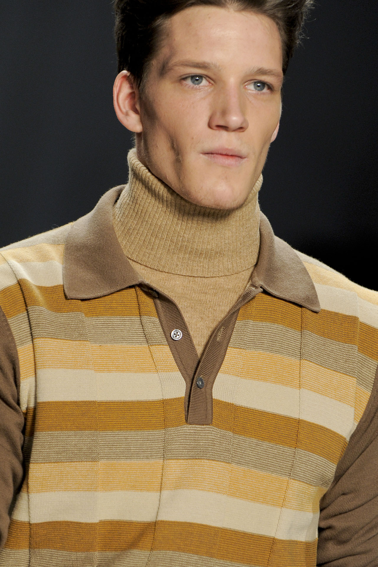 Perry Ellis 2011ﶬϸڸͼƬ