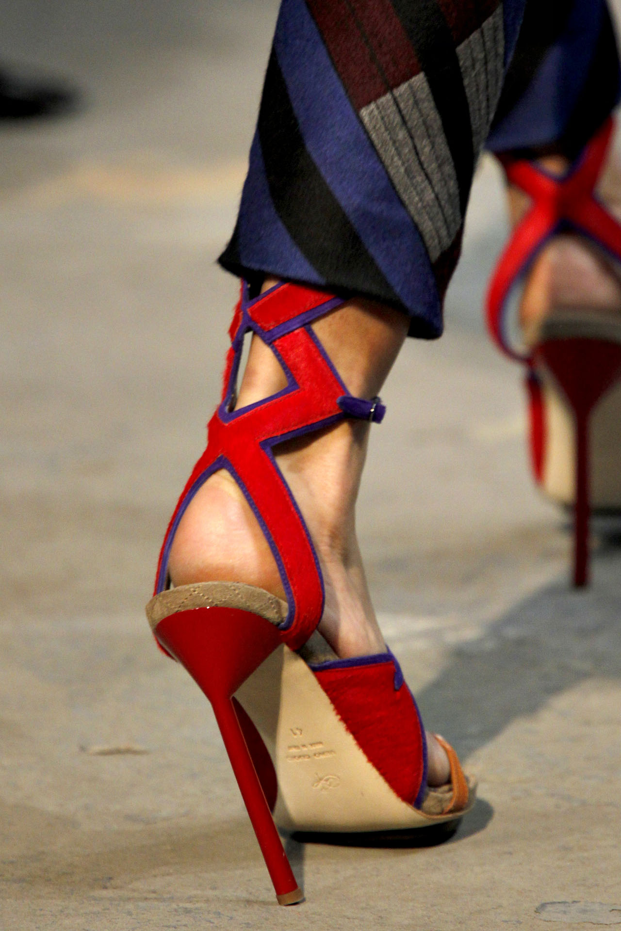 Proenza Schouler 2011ﶬϸڸͼƬ