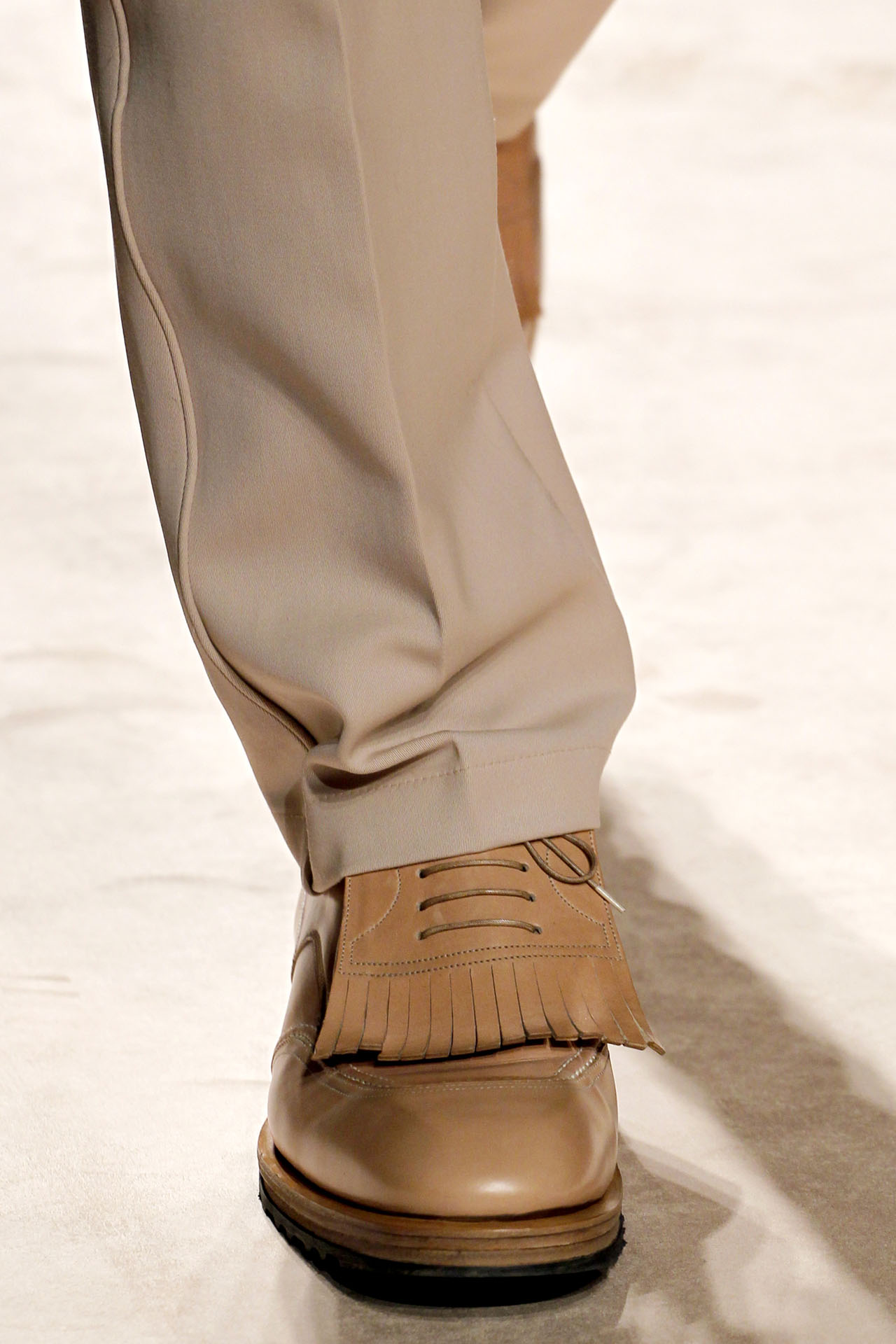 Salvatore Ferragamo 2011ﶬװϸڸͼƬ