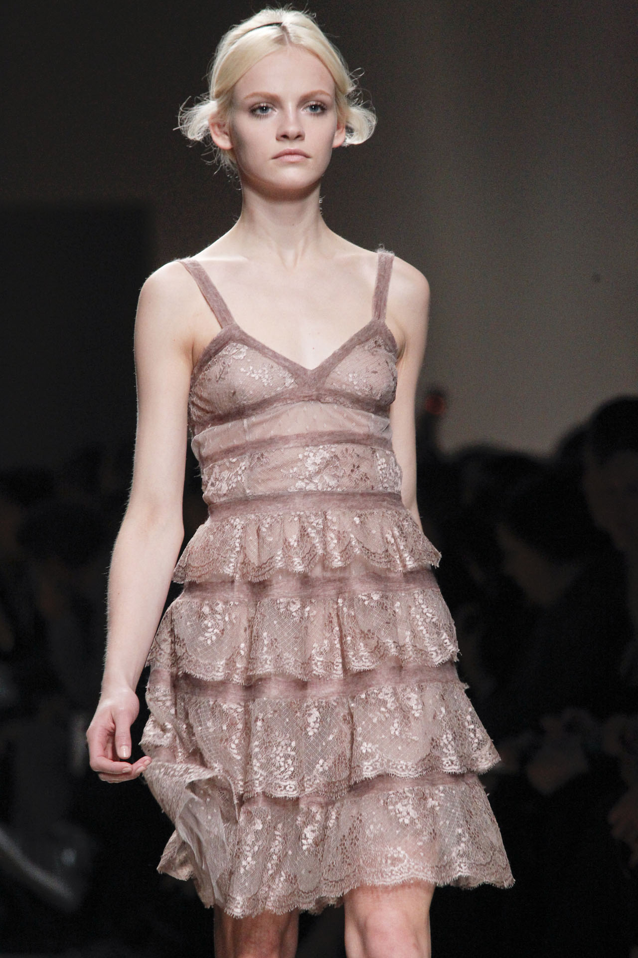 Valentino 2011ﶬϸڸͼƬ