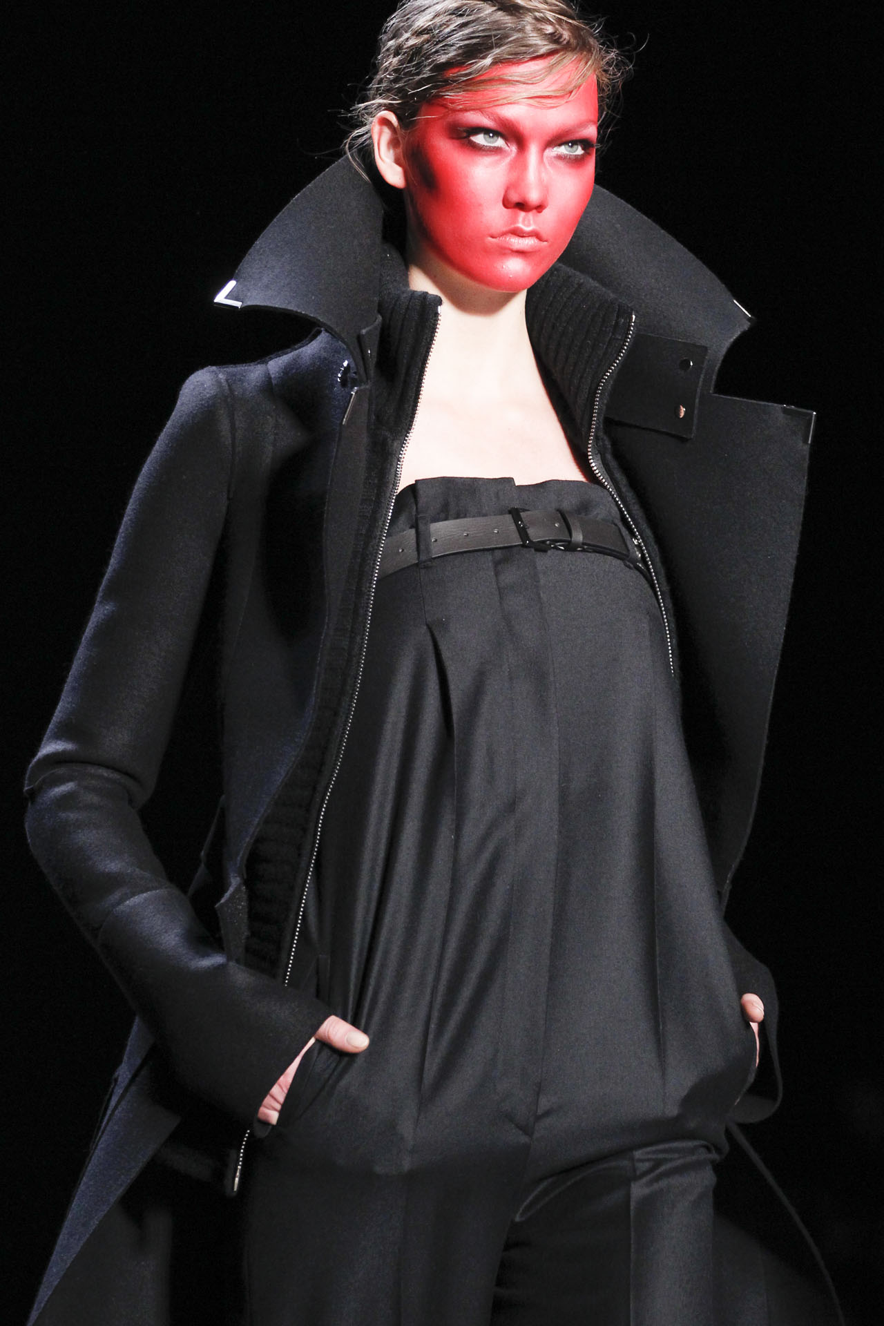 Viktor & Rolf 2011ﶬϸڸͼƬ