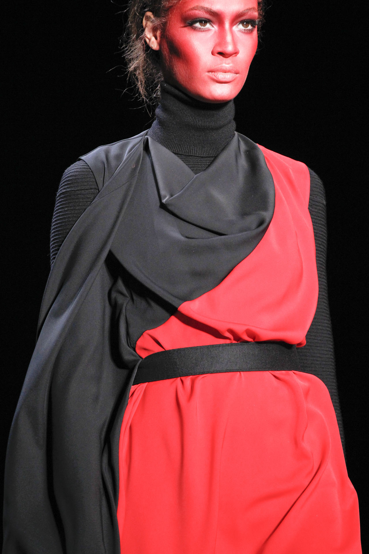 Viktor & Rolf 2011ﶬϸڸͼƬ