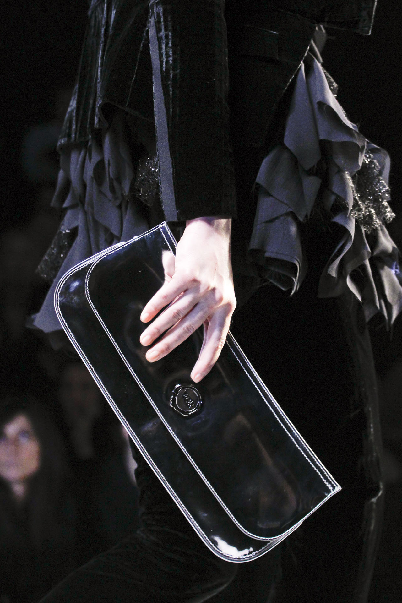 Viktor & Rolf 2011ﶬϸڸͼƬ