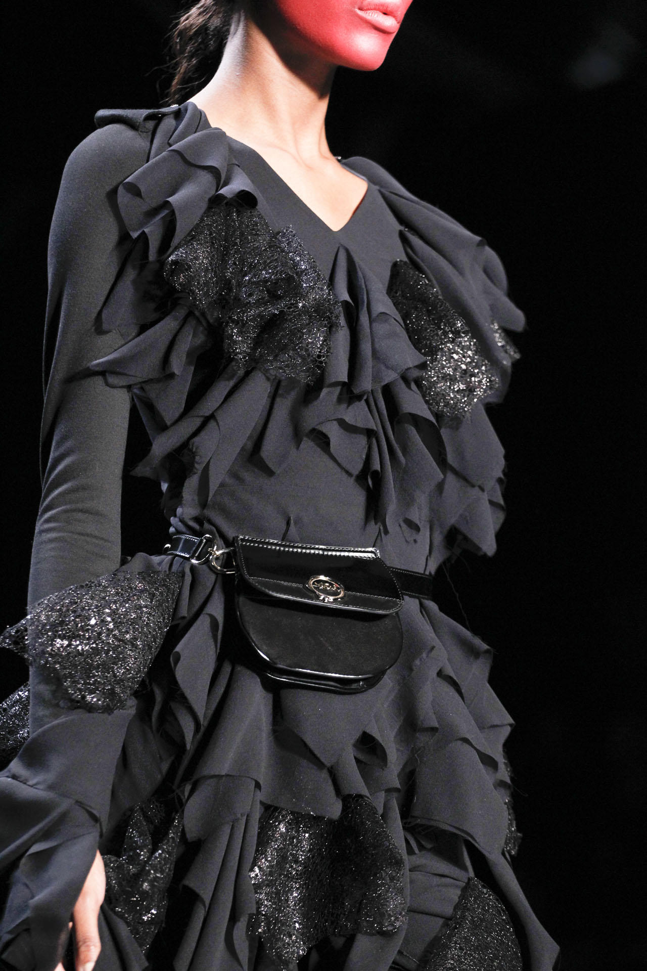 Viktor & Rolf 2011ﶬϸڸͼƬ