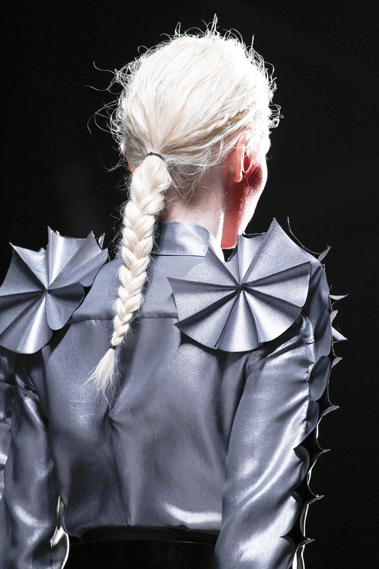 Viktor & Rolf 2011ﶬϸڸͼƬ