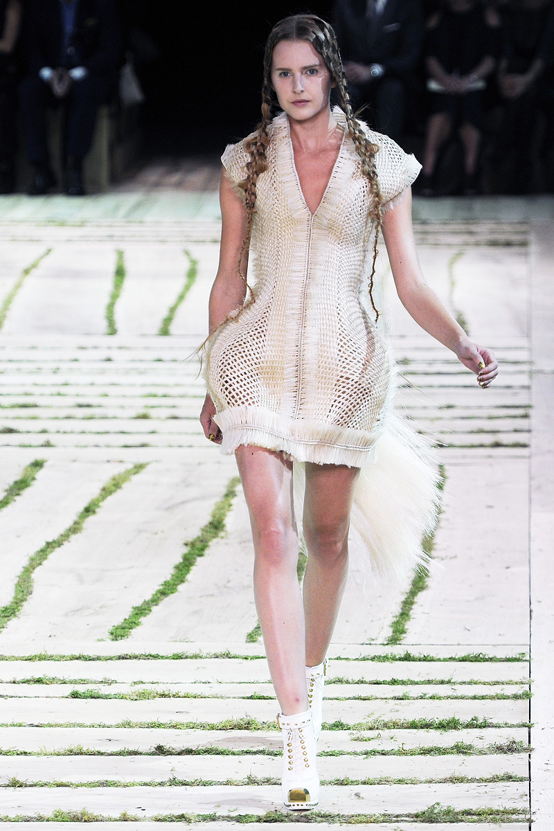 Alexander McQueen 2011 LookbookͼƬ