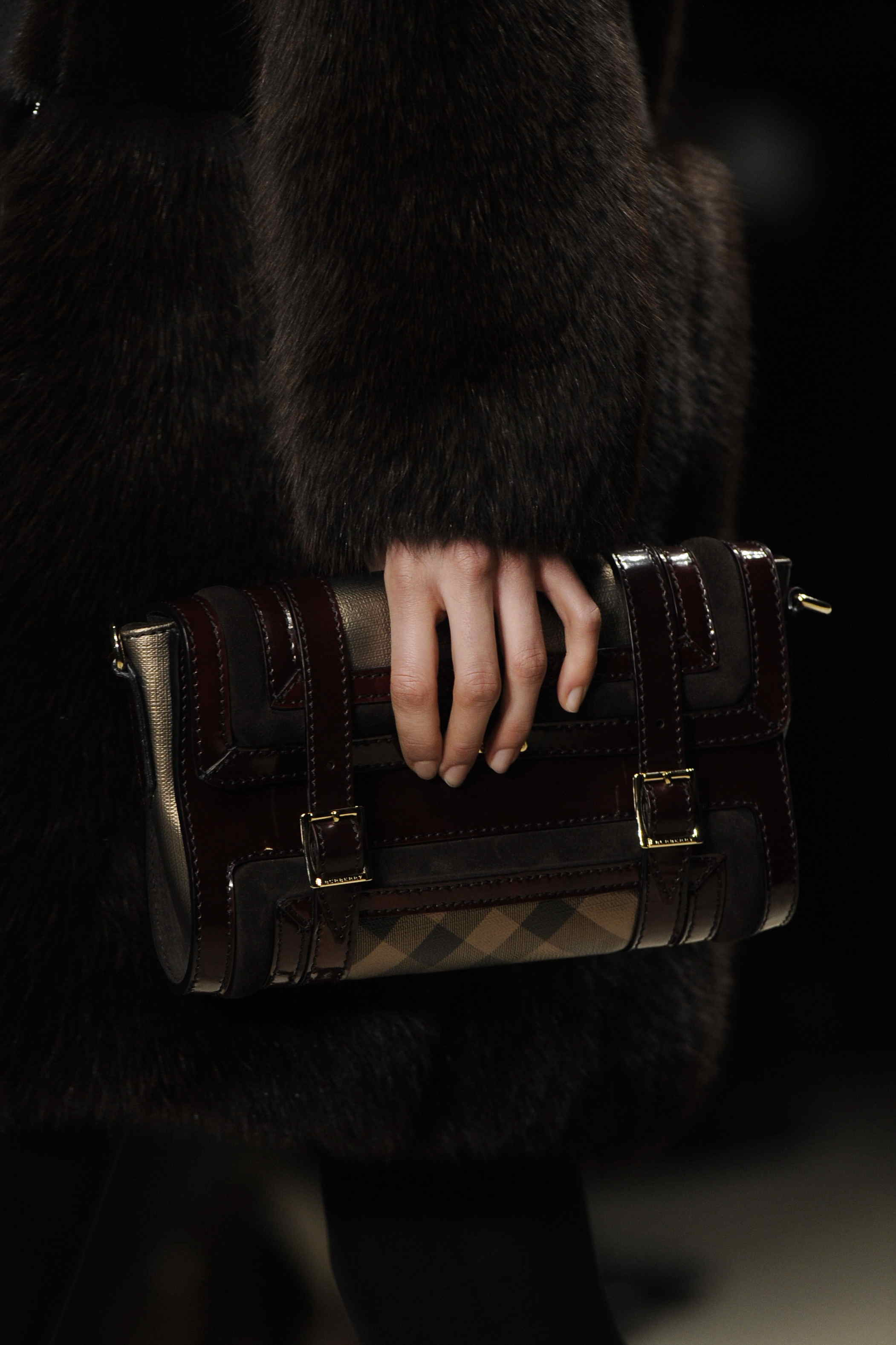 Burberry Prorsum 2011ﶬŮʿͼƬ