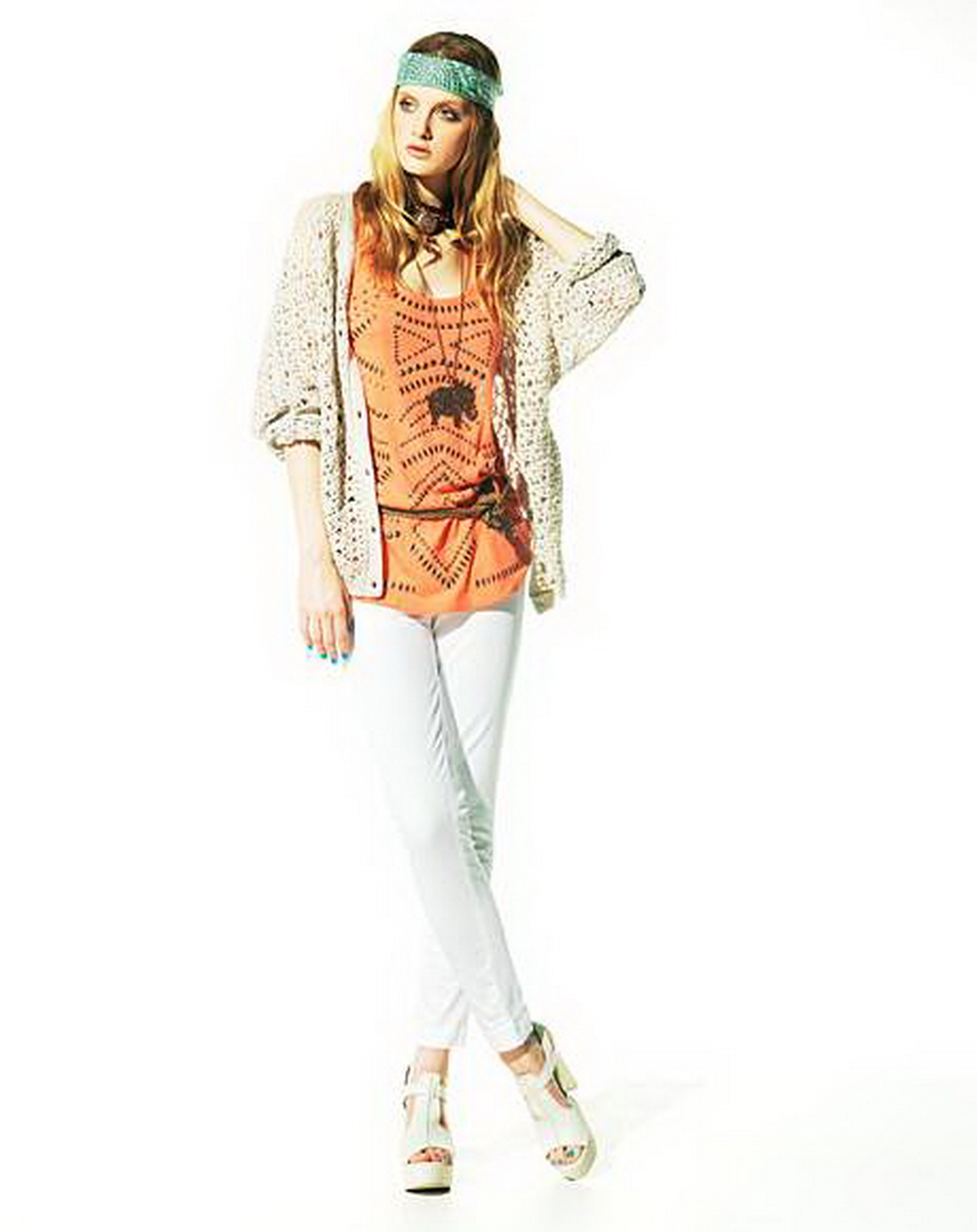 Bershka scroll bershkaϵ2011LookbookͼƬ