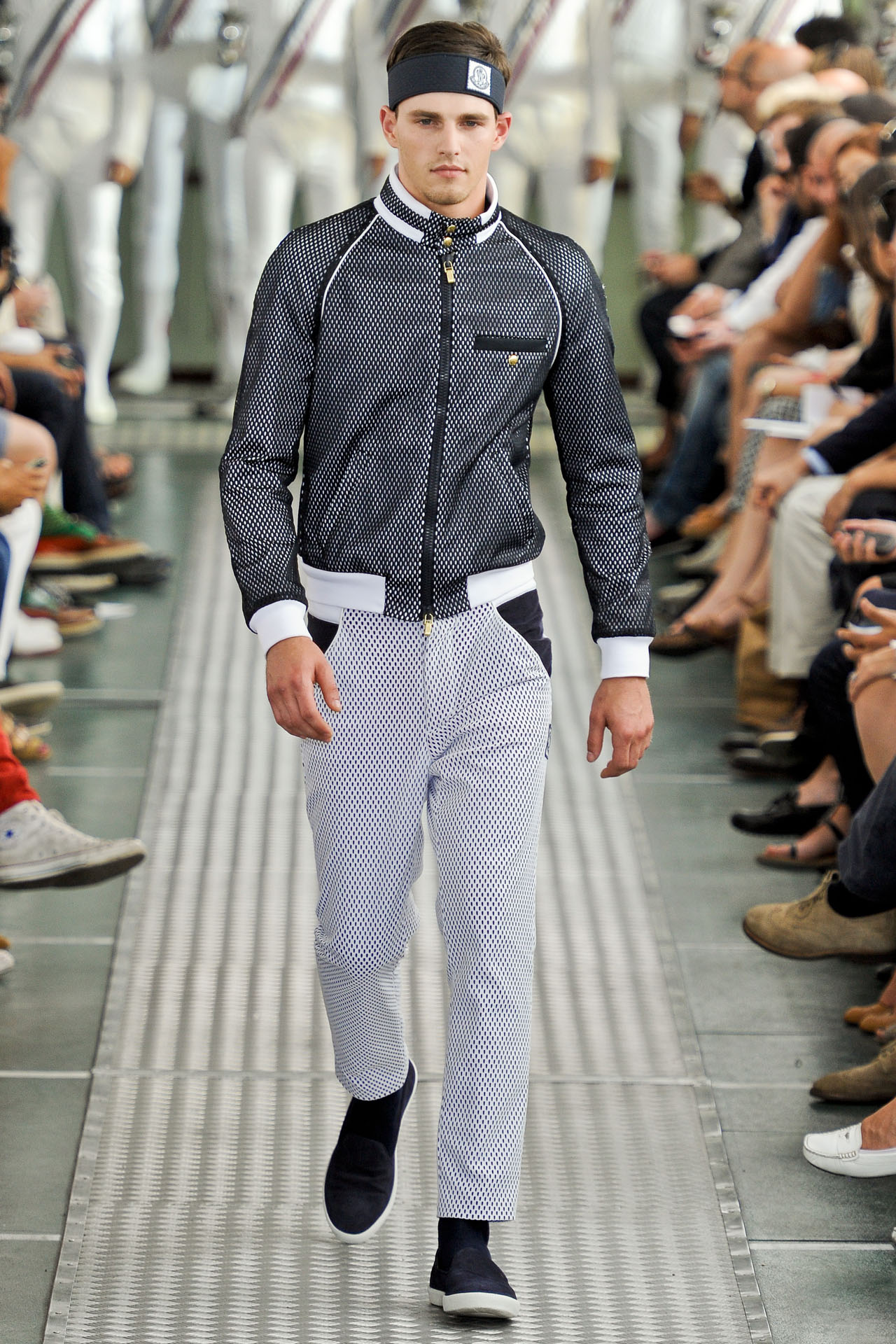 Moncler Gamme Bleu 2012װͼƬ