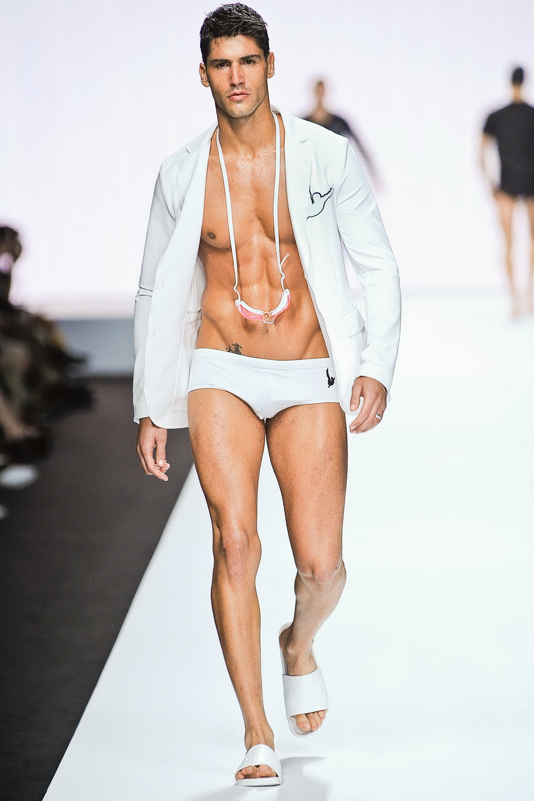 Dirk Bikkembergs Sport Couture 2012װͼƬ