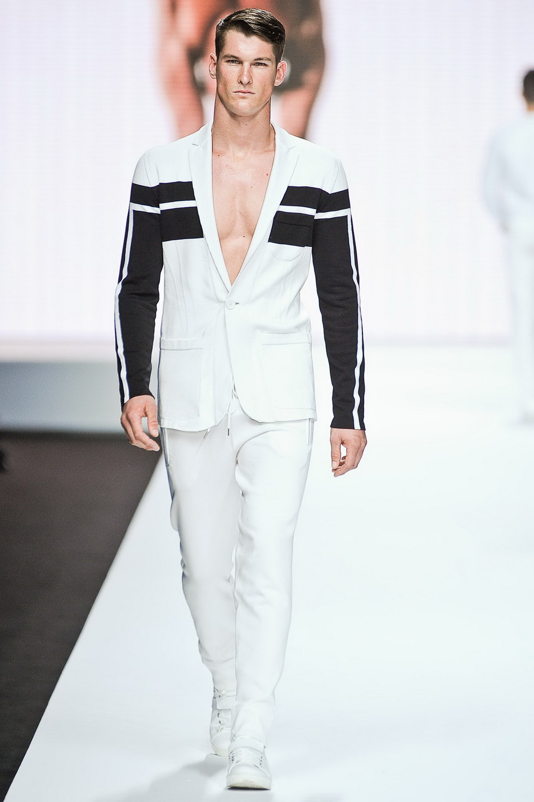 Dirk Bikkembergs Sport Couture 2012װͼƬ