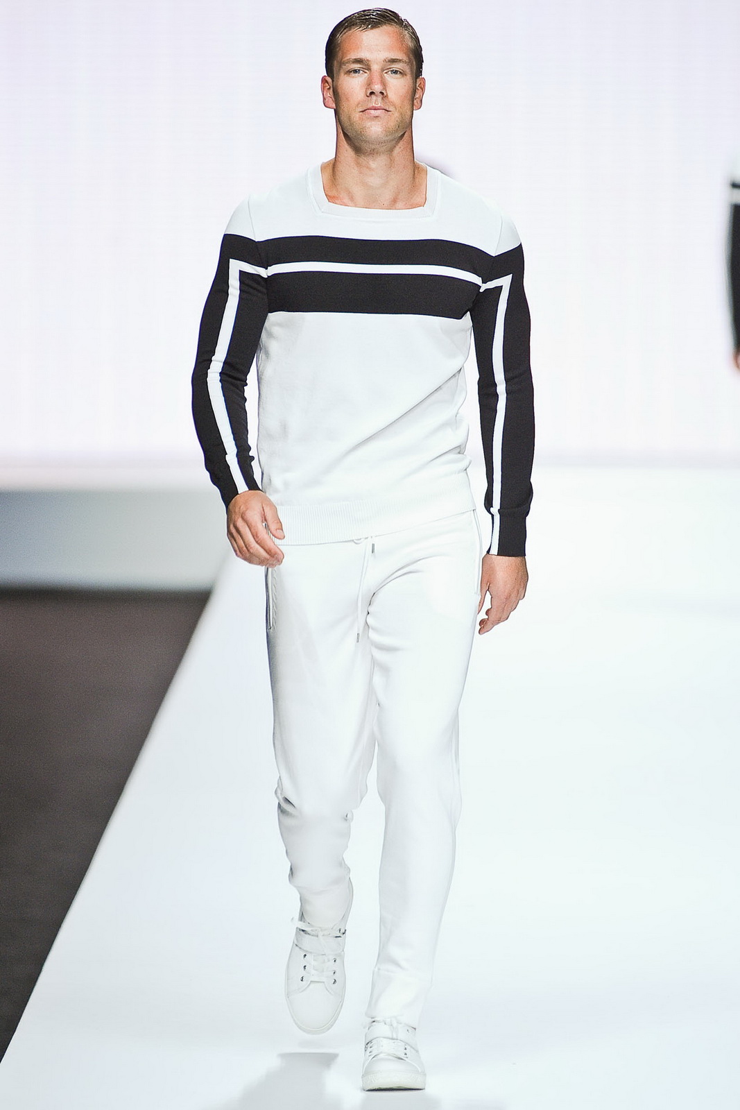 Dirk Bikkembergs Sport Couture 2012װͼƬ