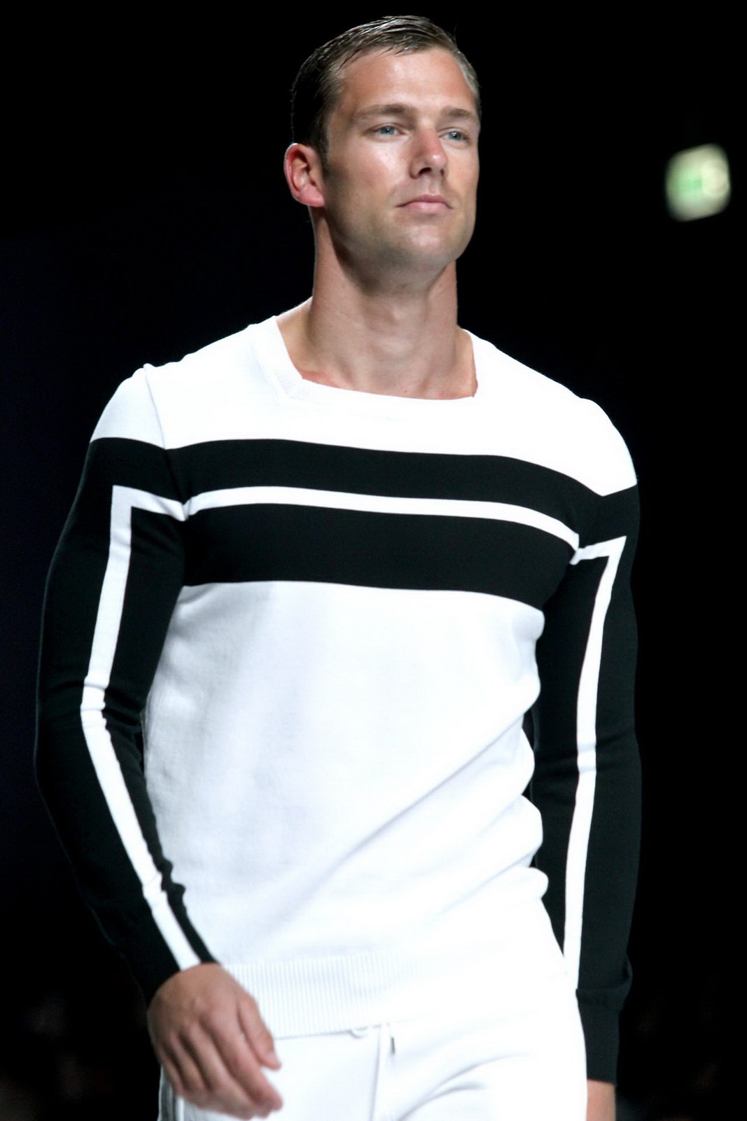 Dirk Bikkembergs Sport Couture 2012װϸڸͼƬ