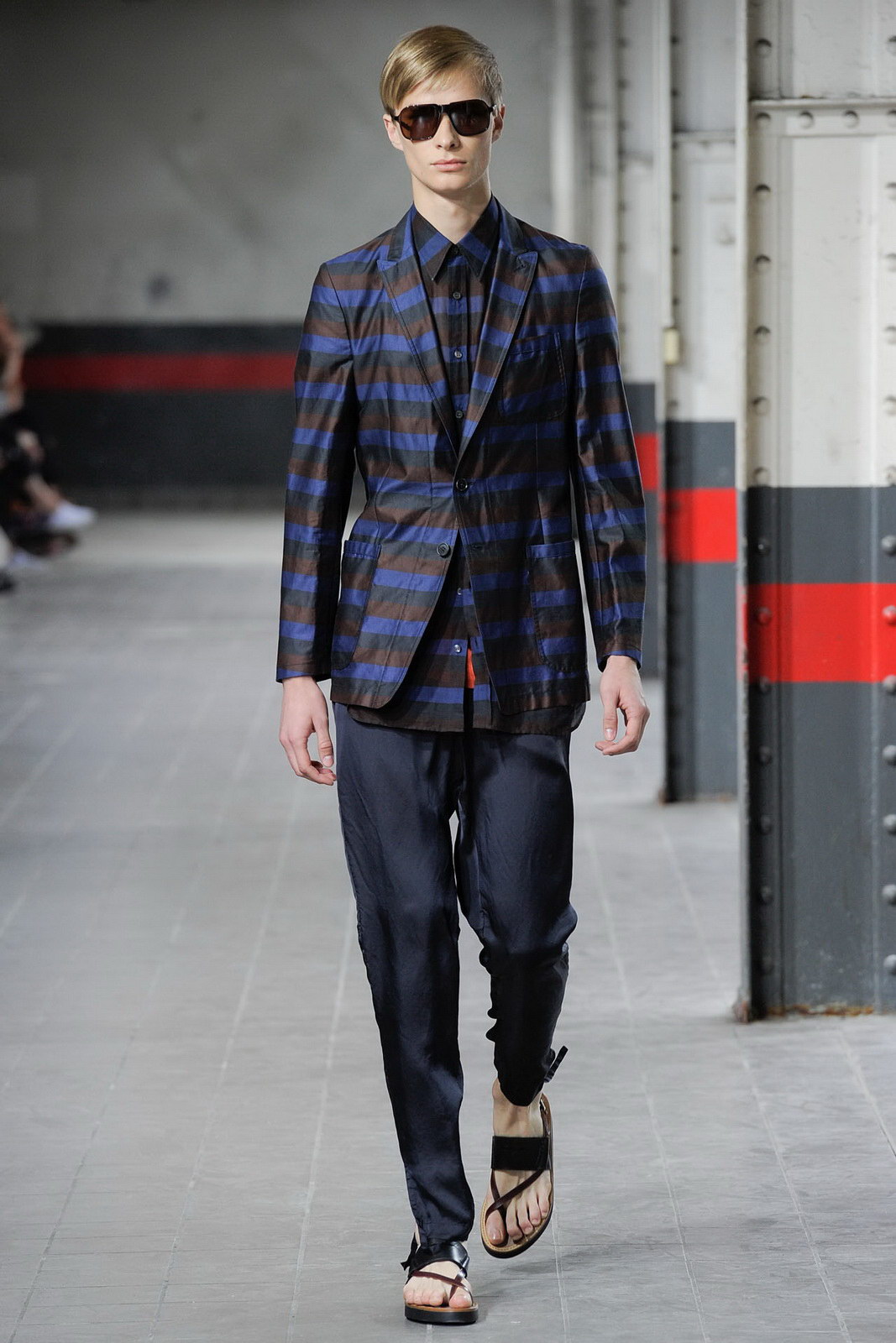 Dries Van Noten 2012װͼƬ