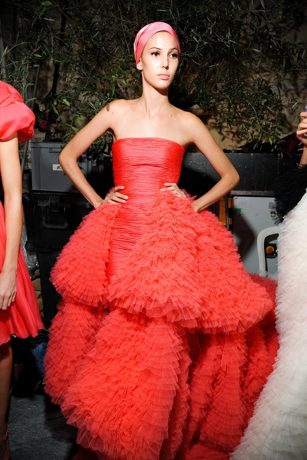 Giambattista Valli 2011ﶬ߼ƺ̨ ͼƬ