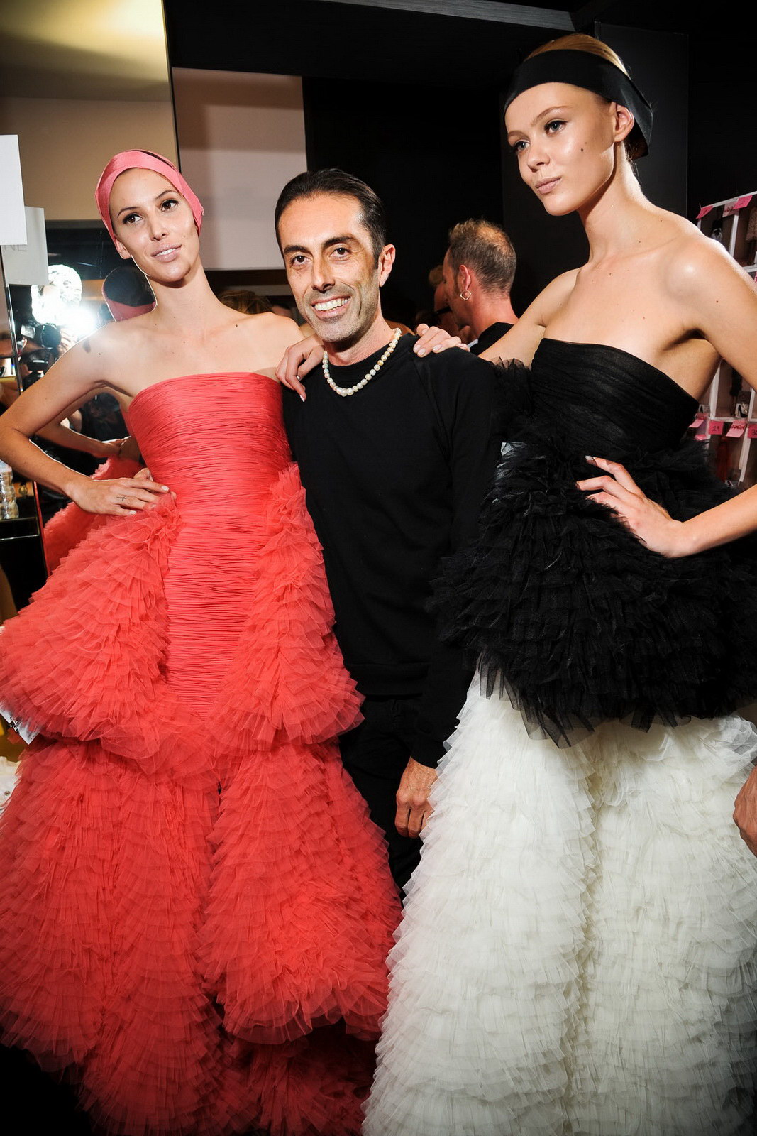 Giambattista Valli 2011ﶬ߼ƺ̨ ͼƬ