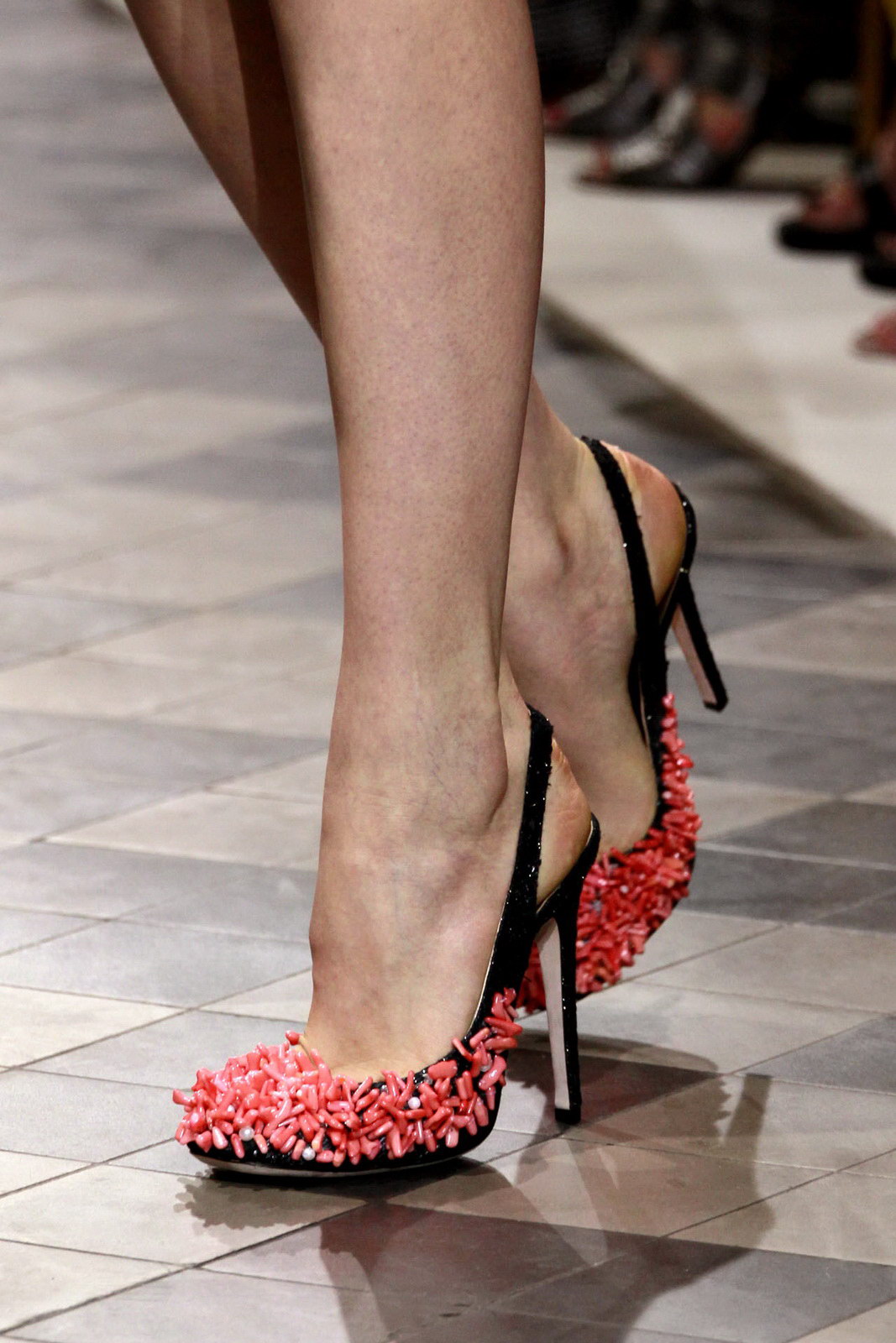 Giambattista Valli 2011ﶬ߼ϸ ͼƬ