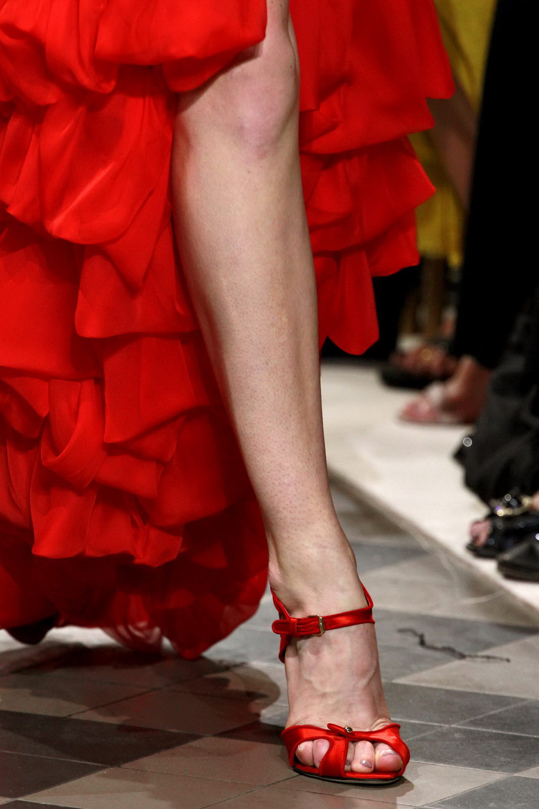 Giambattista Valli 2011ﶬ߼ϸ ͼƬ