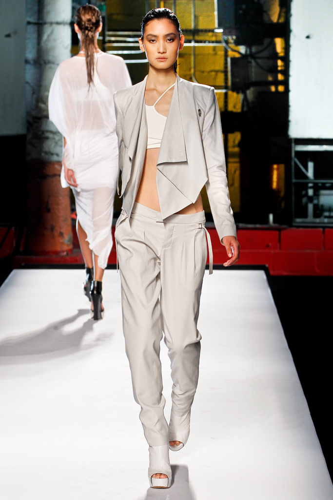 Helmut Lang 2012㳡ͼƬ