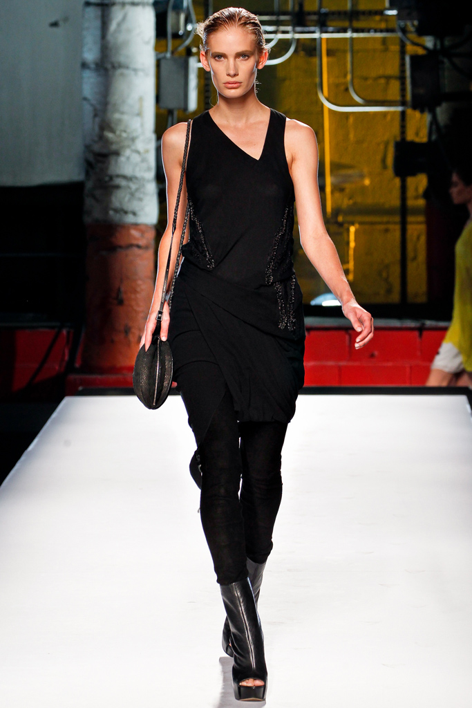 Helmut Lang 2012㳡ͼƬ