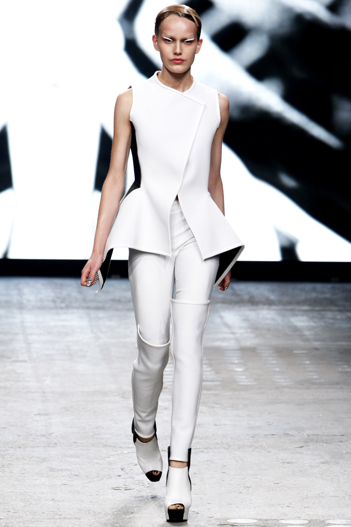 Gareth Pugh 2012㳡ͼƬ