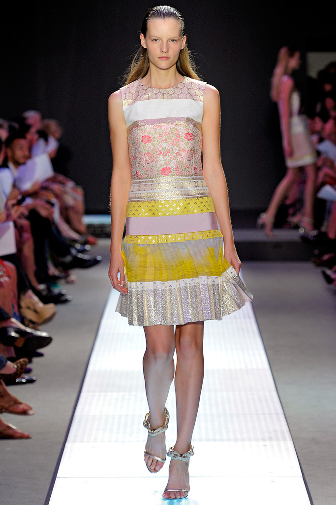 Giambattista Valli 2012㳡ͼƬ