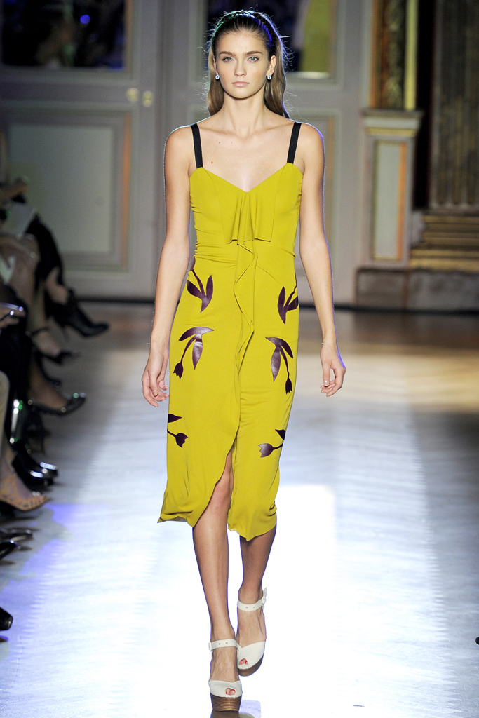 Roland Mouret 2012㳡ͼƬ