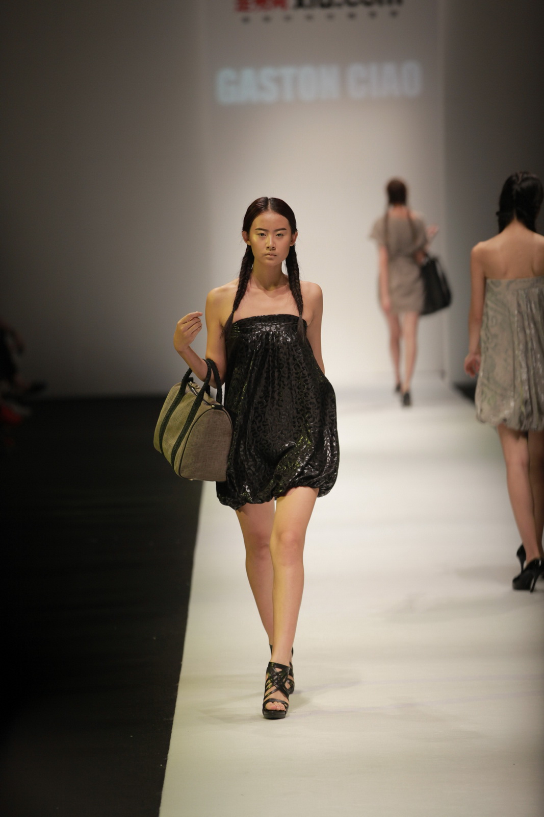 YOUNG DESIGNERSFOR XIU 2012 ͼƬ