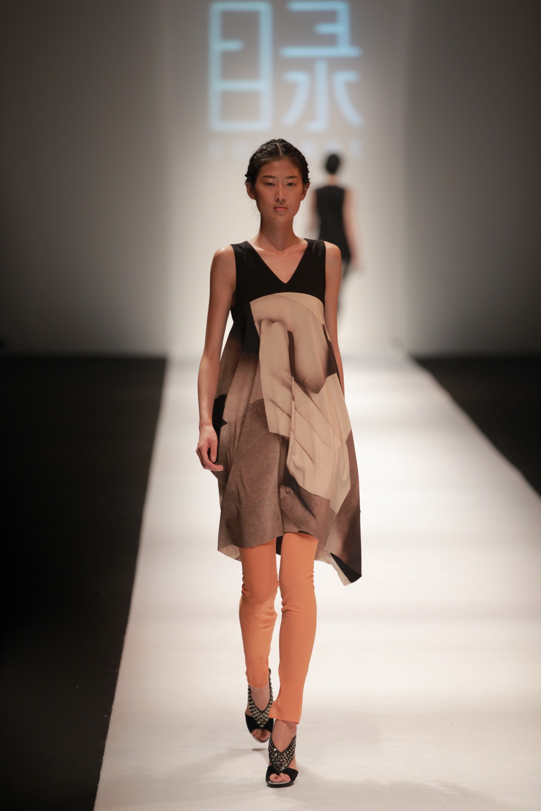 YOUNG DESIGNERSFOR XIU 2012 ͼƬ