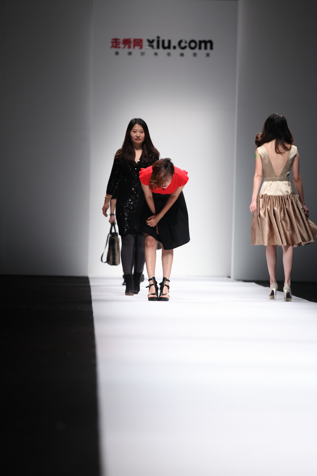 YOUNG DESIGNERSFOR XIU 2012 ͼƬ