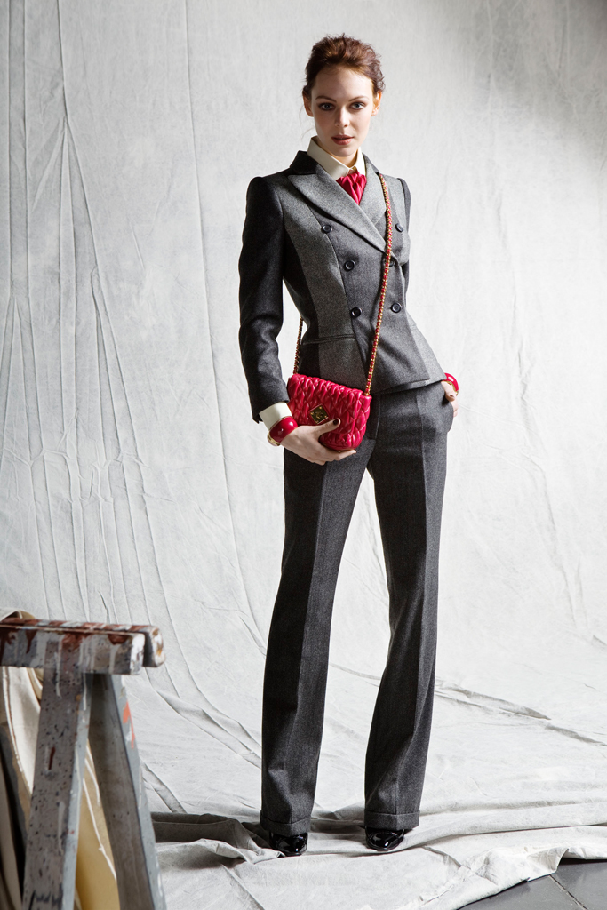 Moschino 2012ϵиͼƬ