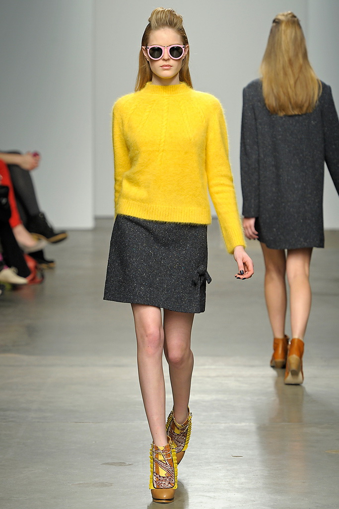 Karen Walker 2012ﶬ¸ͼƬ