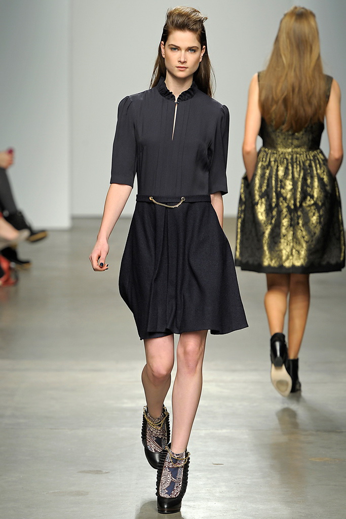 Karen Walker 2012ﶬ¸ͼƬ