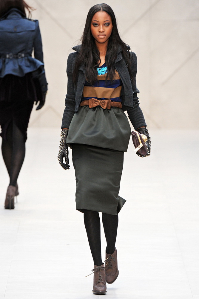 Burberry Prorsum 2012ﶬ¸ͼƬ