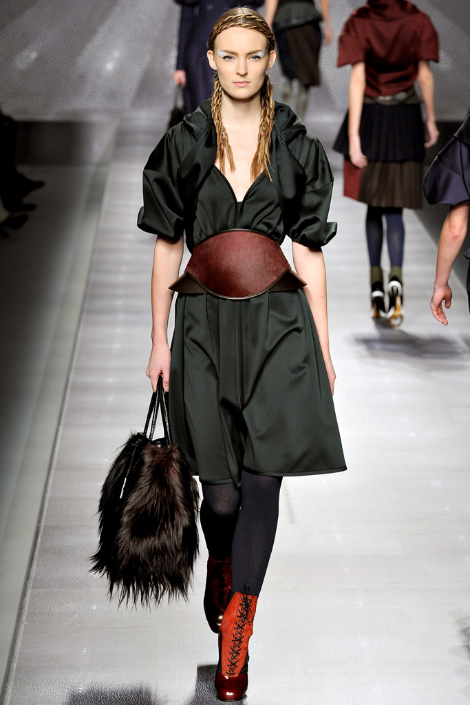 Fendi 2012ﶬ¸ͼƬ