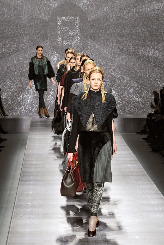 Fendi 2012ﶬ¸ͼƬ