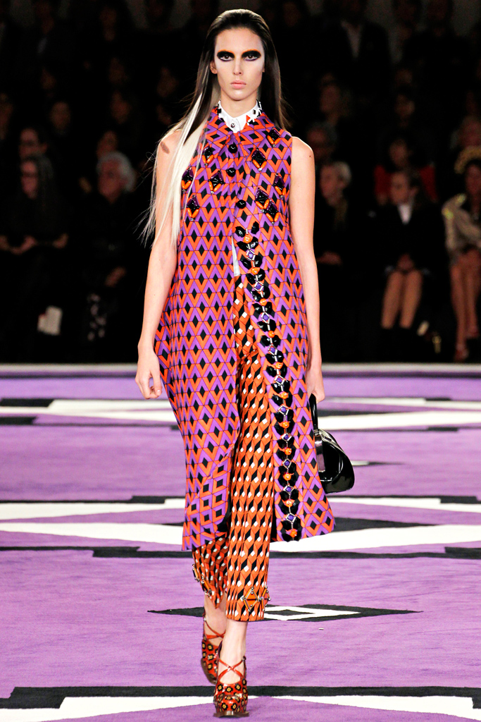 Prada 2012ﶬ¸ͼƬ