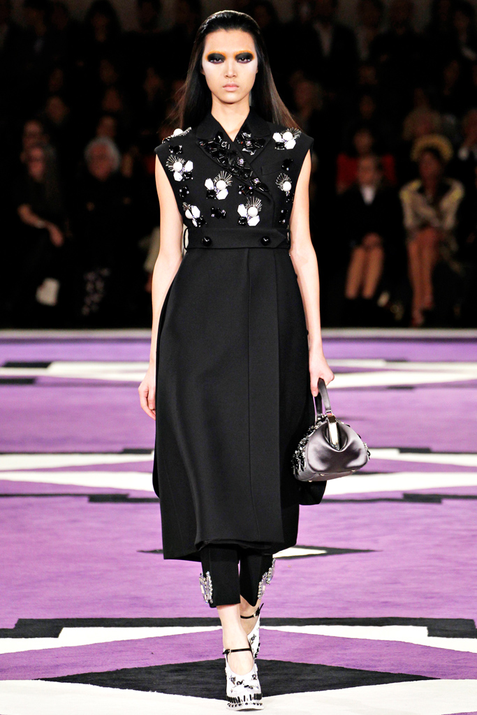 Prada 2012ﶬ¸ͼƬ