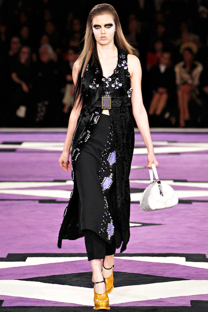 Prada 2012ﶬ¸ͼƬ