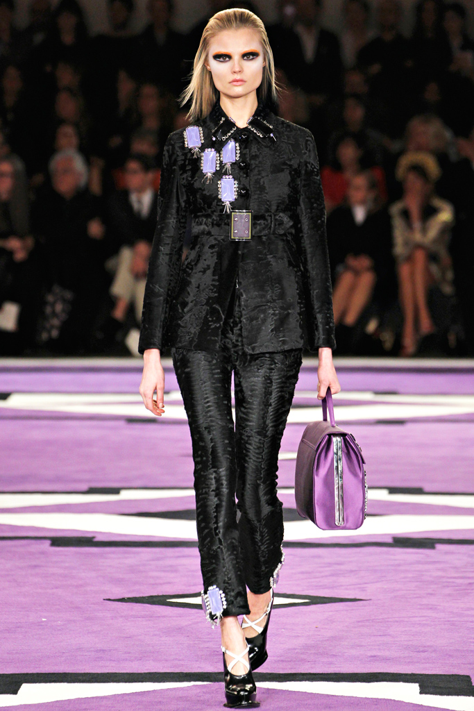 Prada 2012ﶬ¸ͼƬ