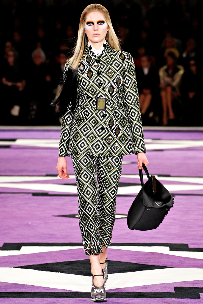 Prada 2012ﶬ¸ͼƬ