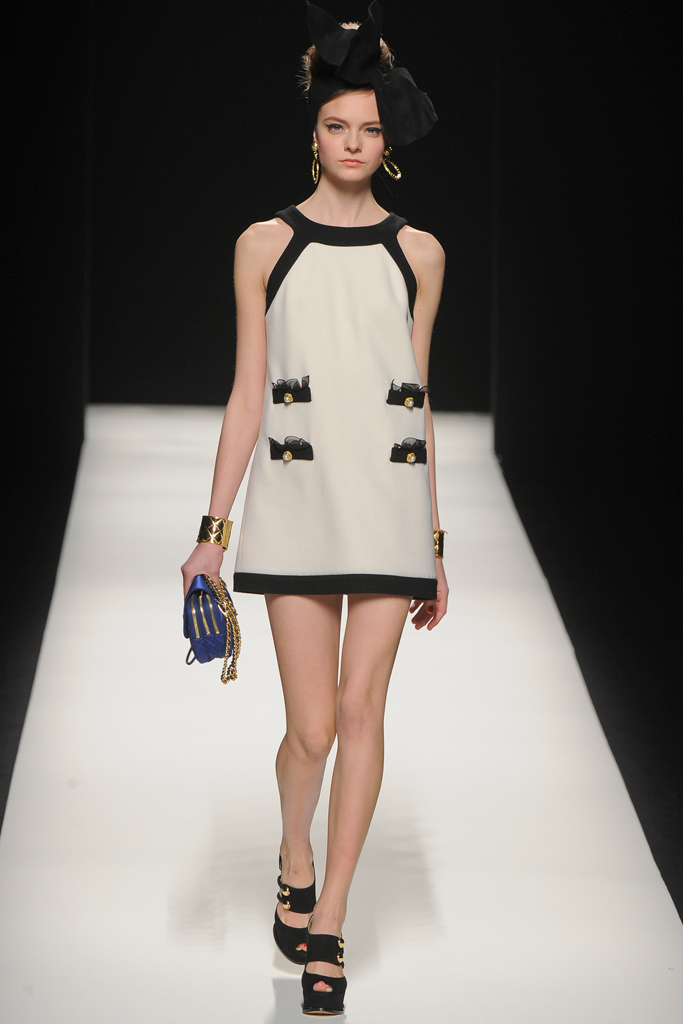 Moschino 2012ﶬ¸ͼƬ